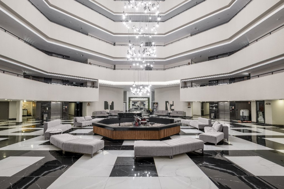 THE X BELEK