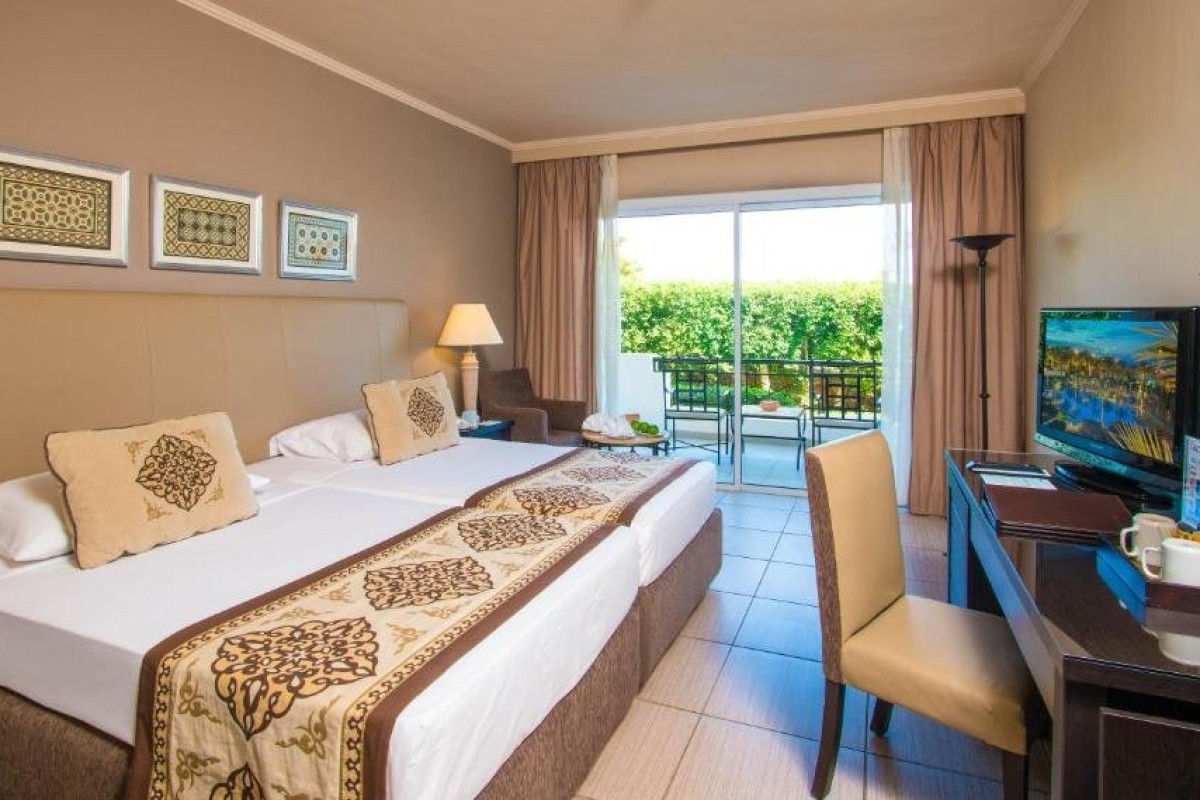 Jaz Fanara Resort