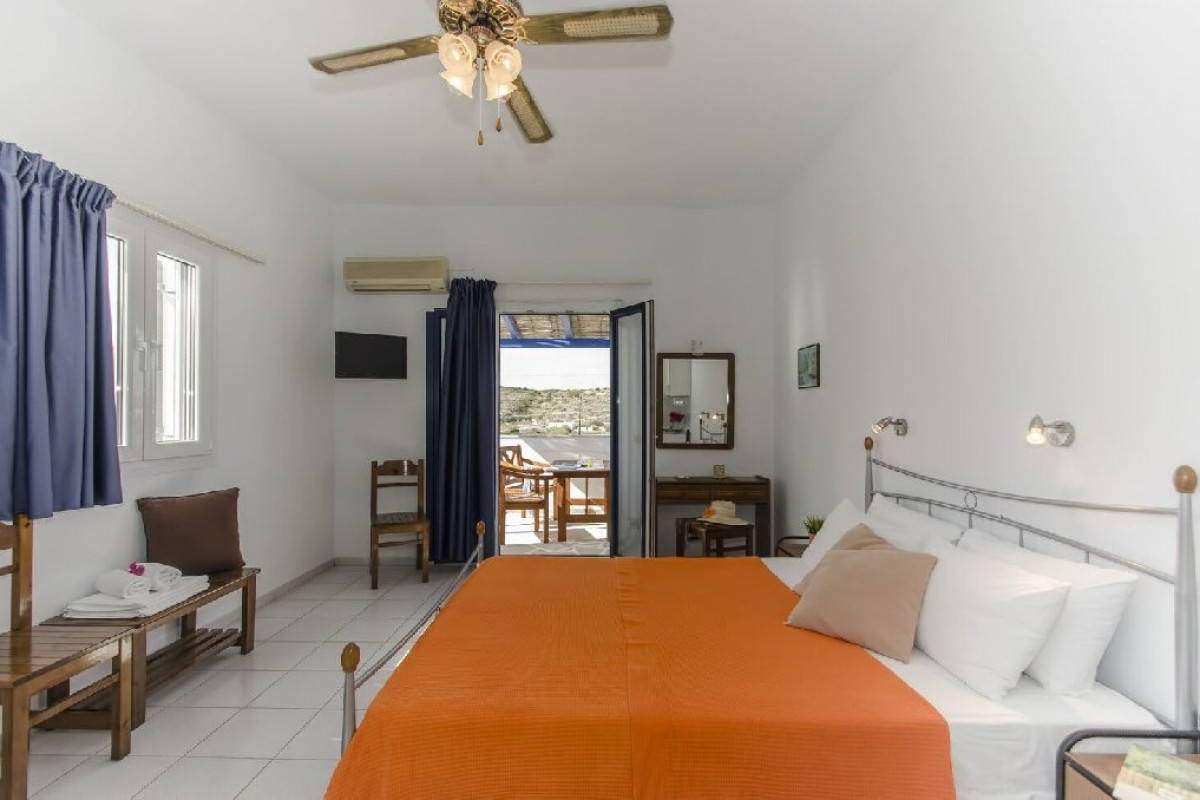Heliovasilema Studio - Pollonia (Milos)