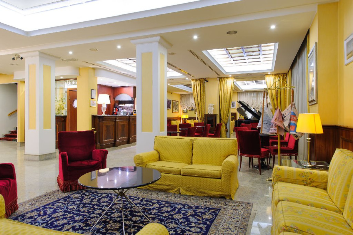 Admiral Palace (Marina Centro)