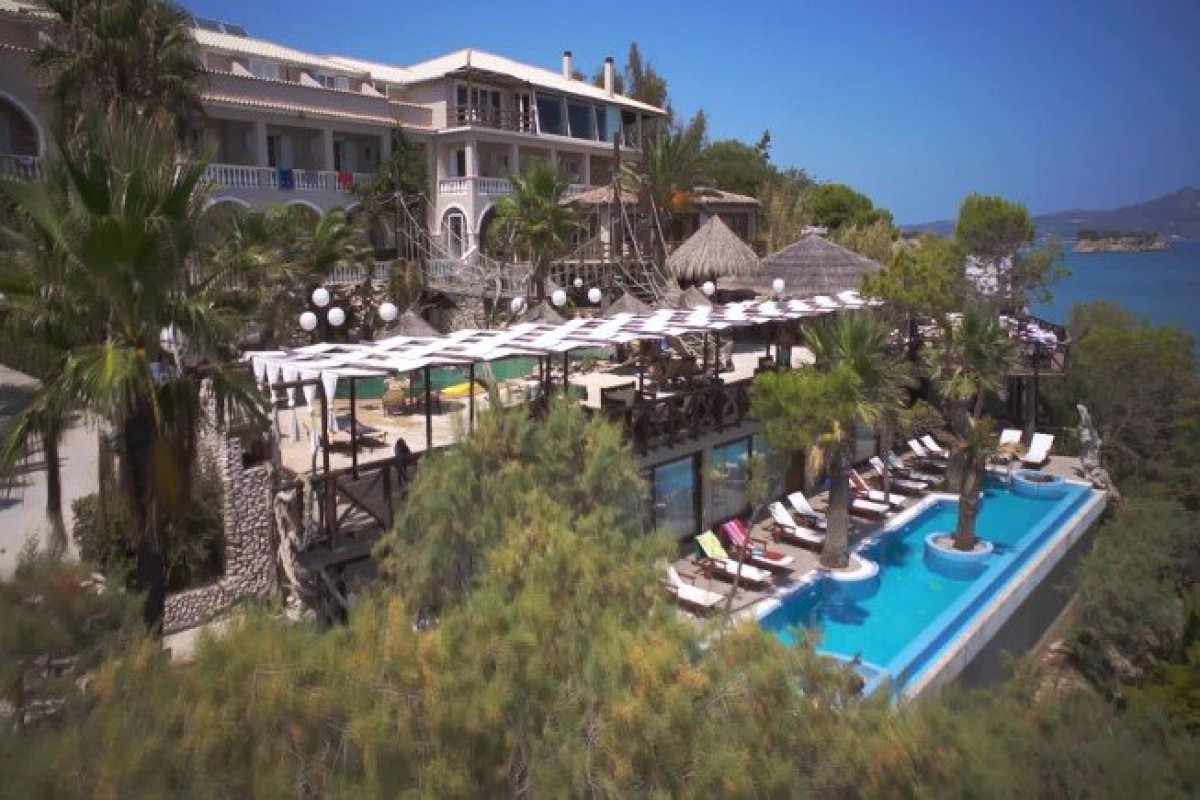 GLORIA MARIS HOTEL SUITES AND VILLAS