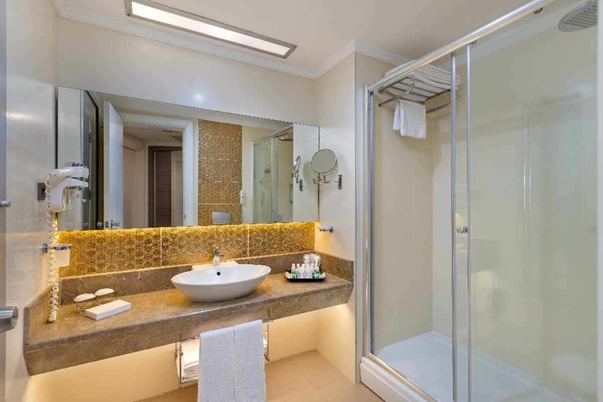 KIRMAN HOTELS BELAZUR RESORT AND SPA