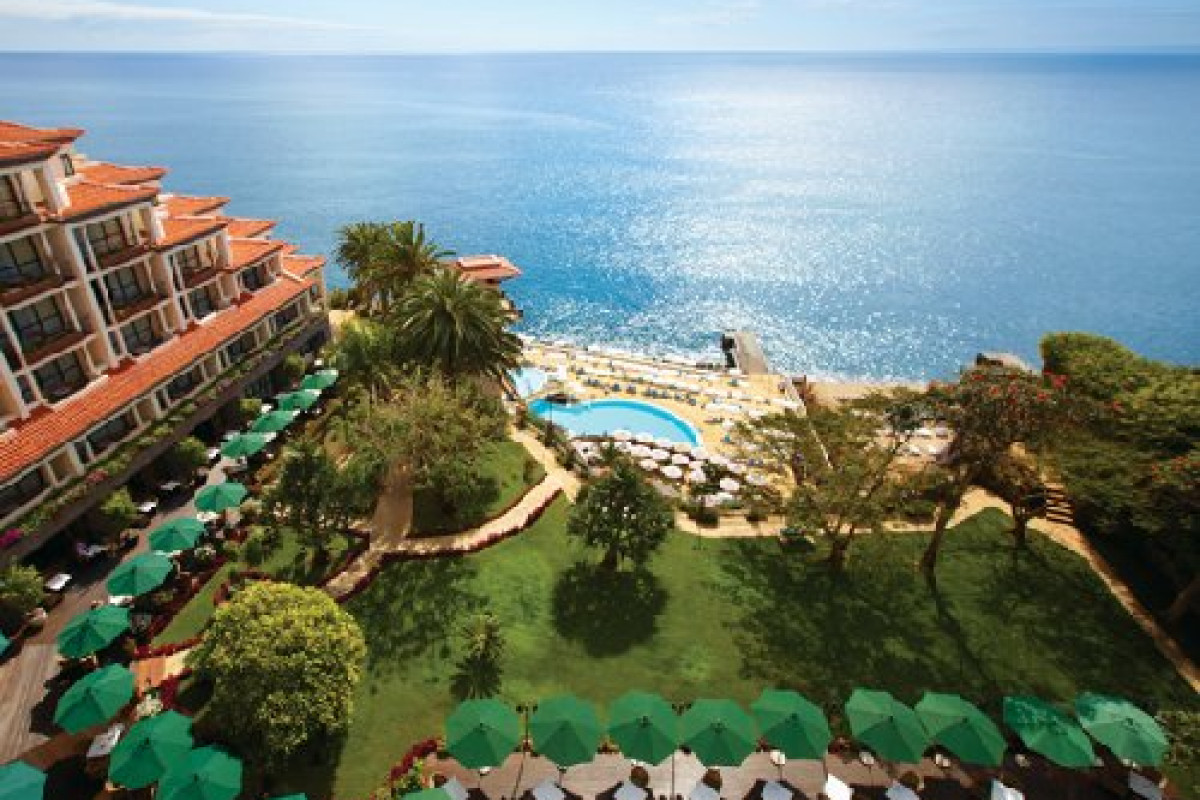CLIFF BAY