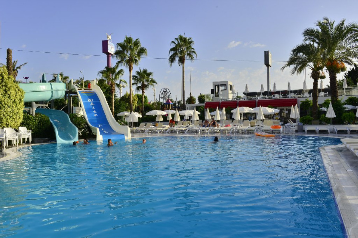 WHITE CITY BEACH HOTEL +16 (ADULT ONLY)