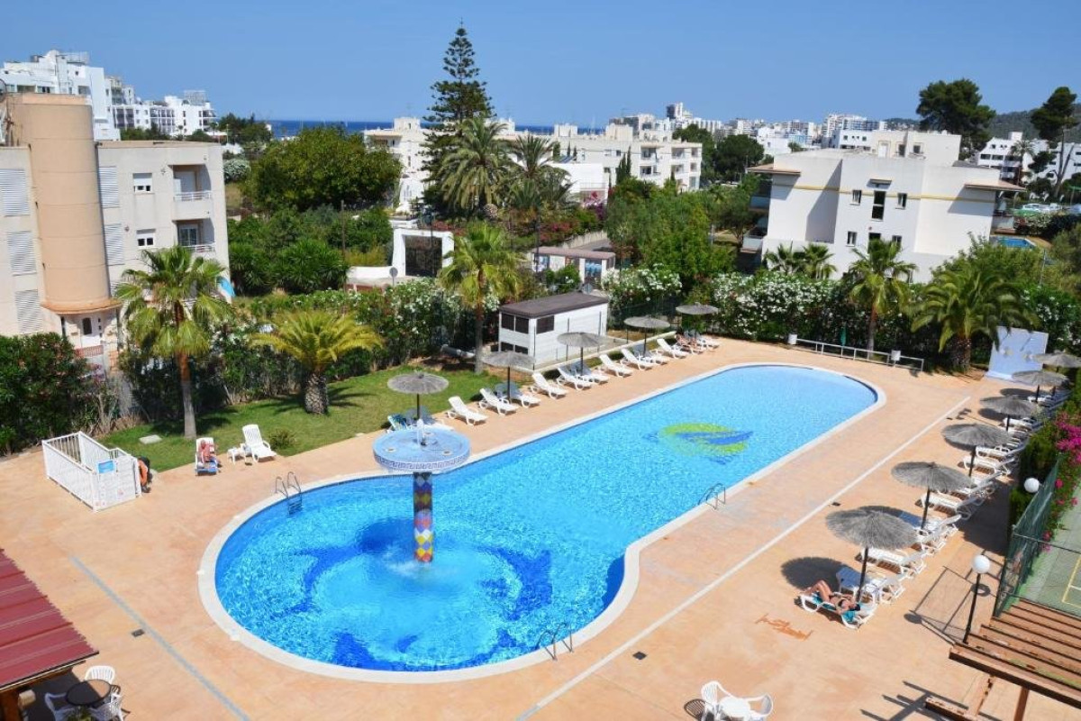 VIBRA BAY APARTHOTEL