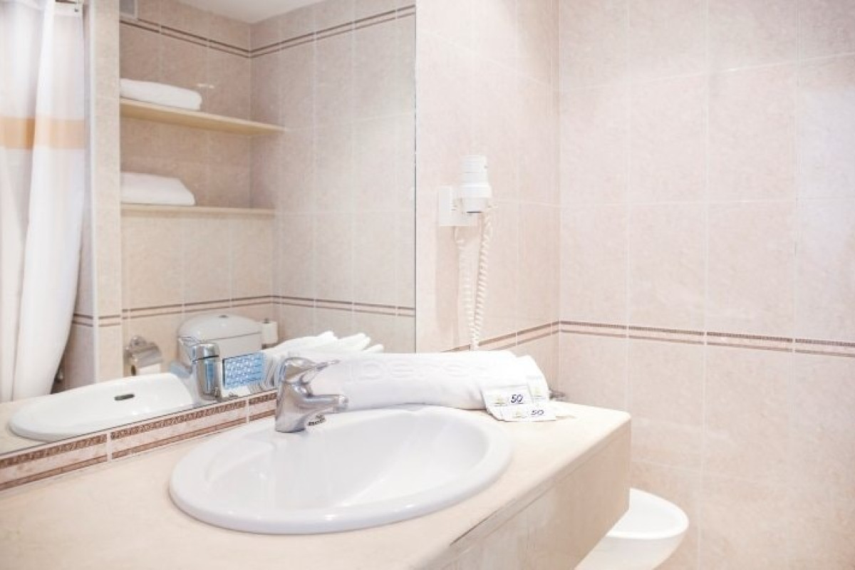 Alay (Adults Only +16) (Benalmadena)