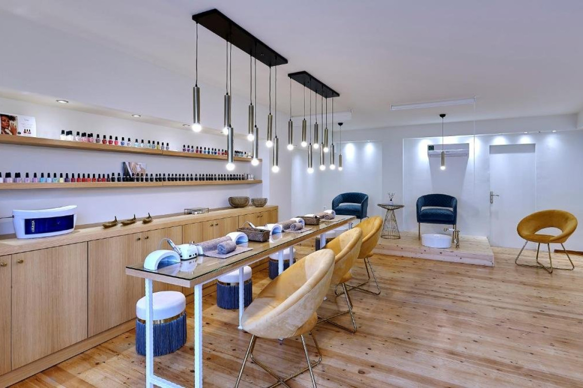 Vasia Boulevard Boutique (adults only)