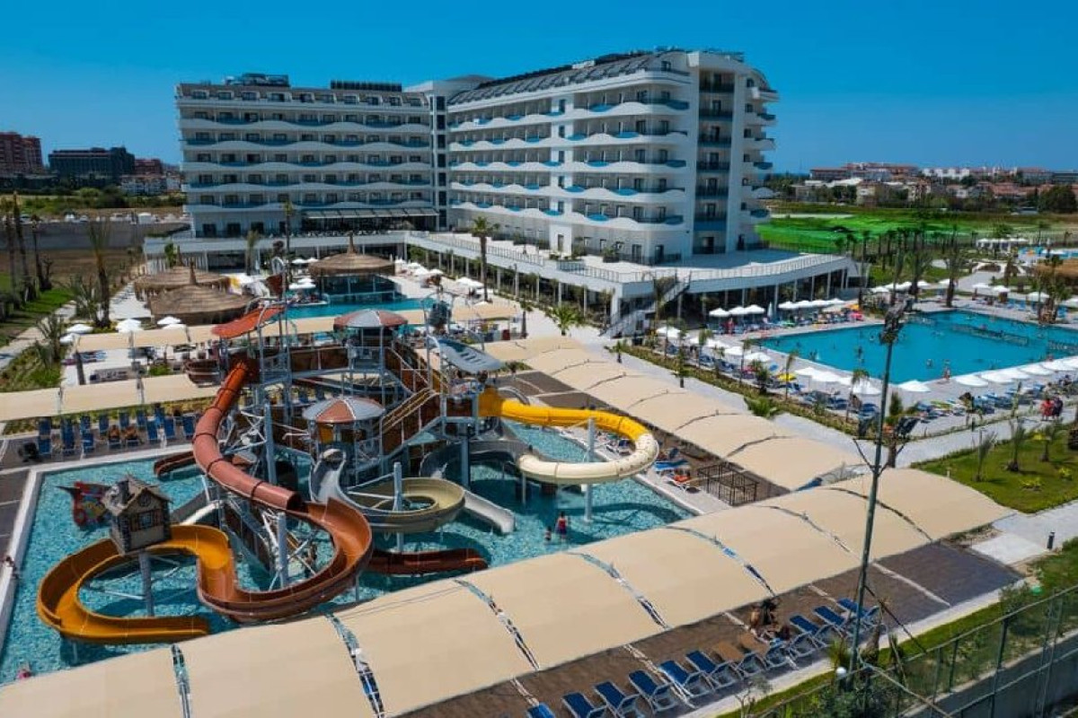 DREAM WATER WORLD