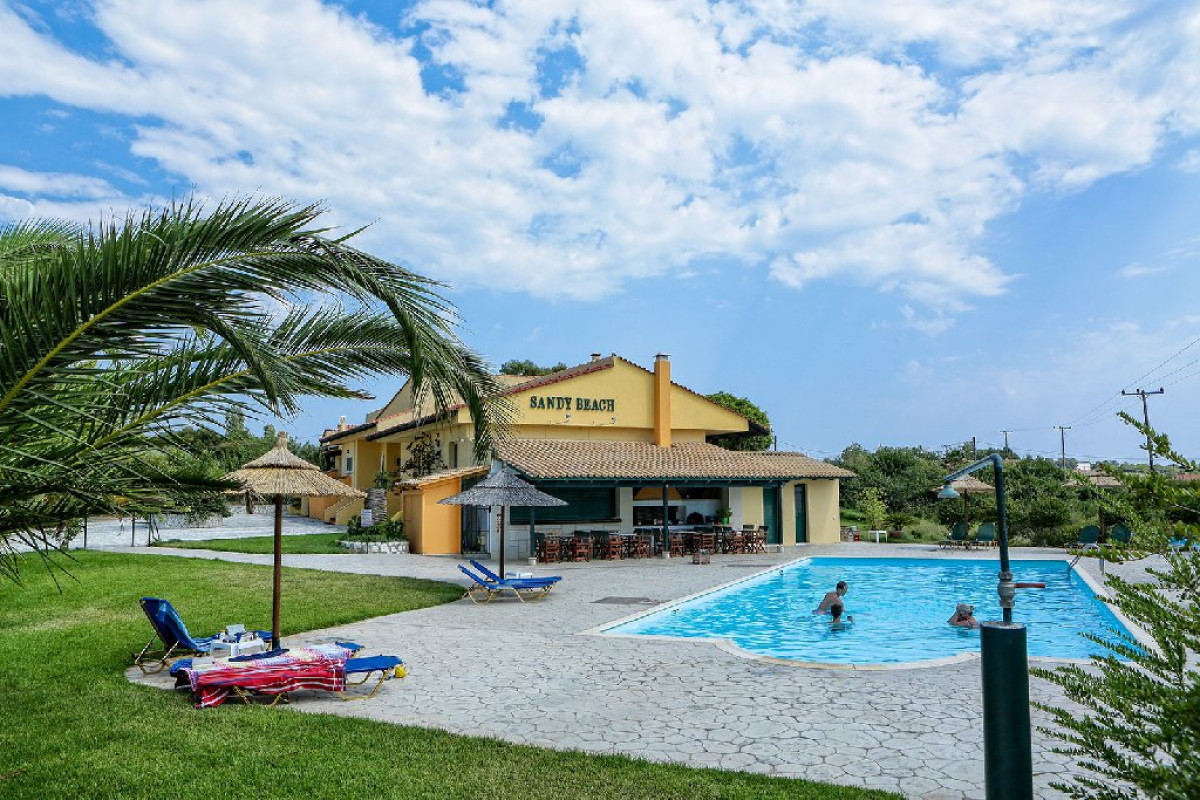 Sandy Beach Villas  Apartments