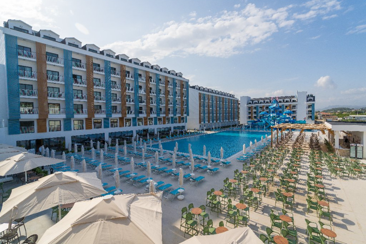 ARCANUS HOTELS TRENDLINE SIDE - NOU! DESCHIS 2023