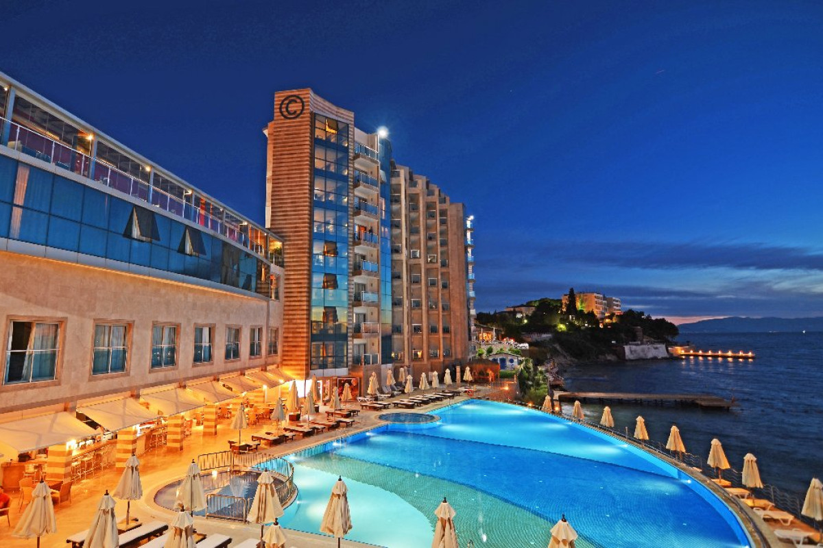 CHARISMA DELUXE HOTEL