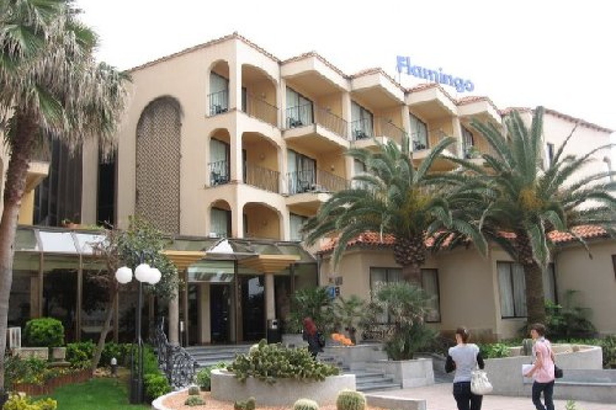MySeaHouse Flamingo (Adults Only +16)