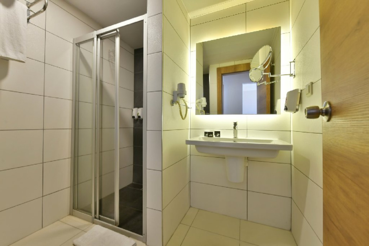 ROYAL GARDEN BEACH HOTEL