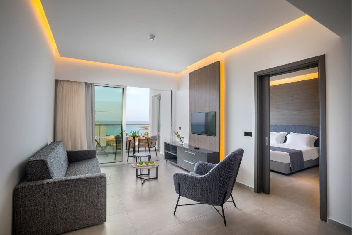 Cavo Maris Beach