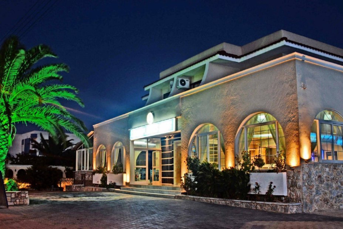 Sacallis Inn Beach