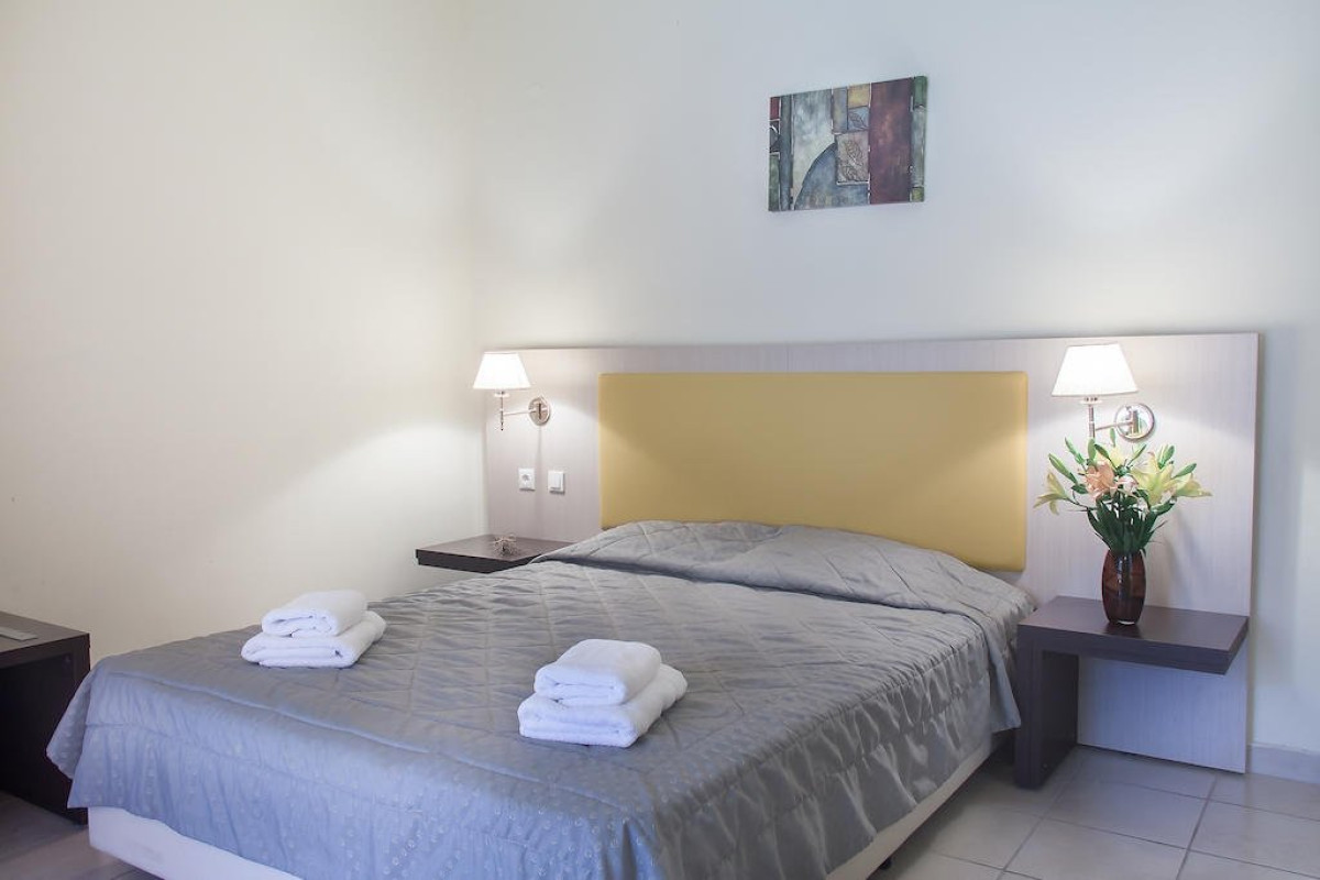 Rigas (Skopelos Town)