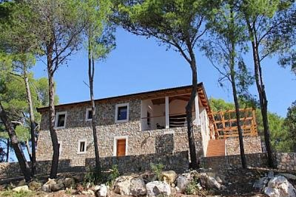 CENTOVI DVORI private villa (Drvenik)