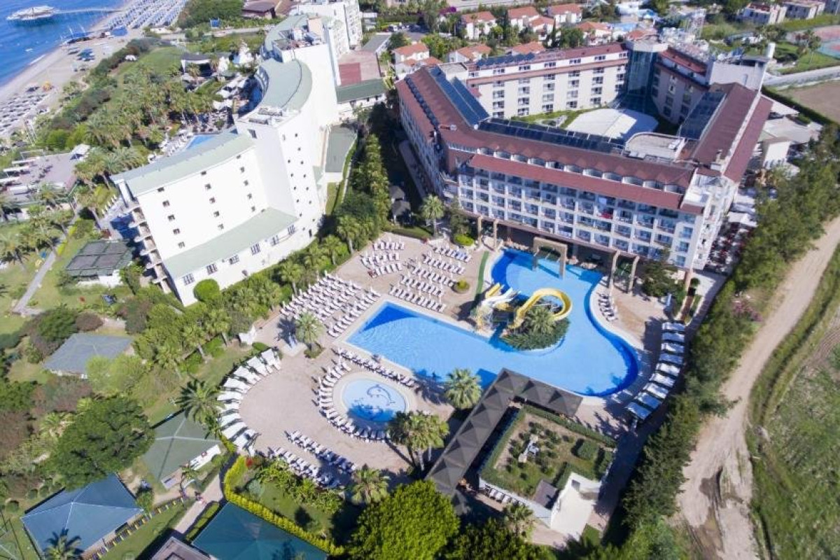 WASHINGTON RESORT