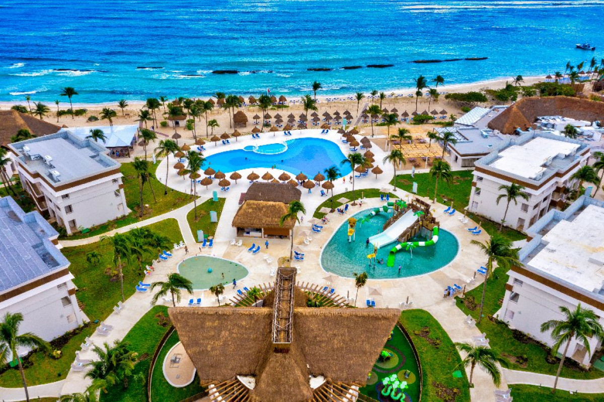 Bahia Principe Grand Tulum