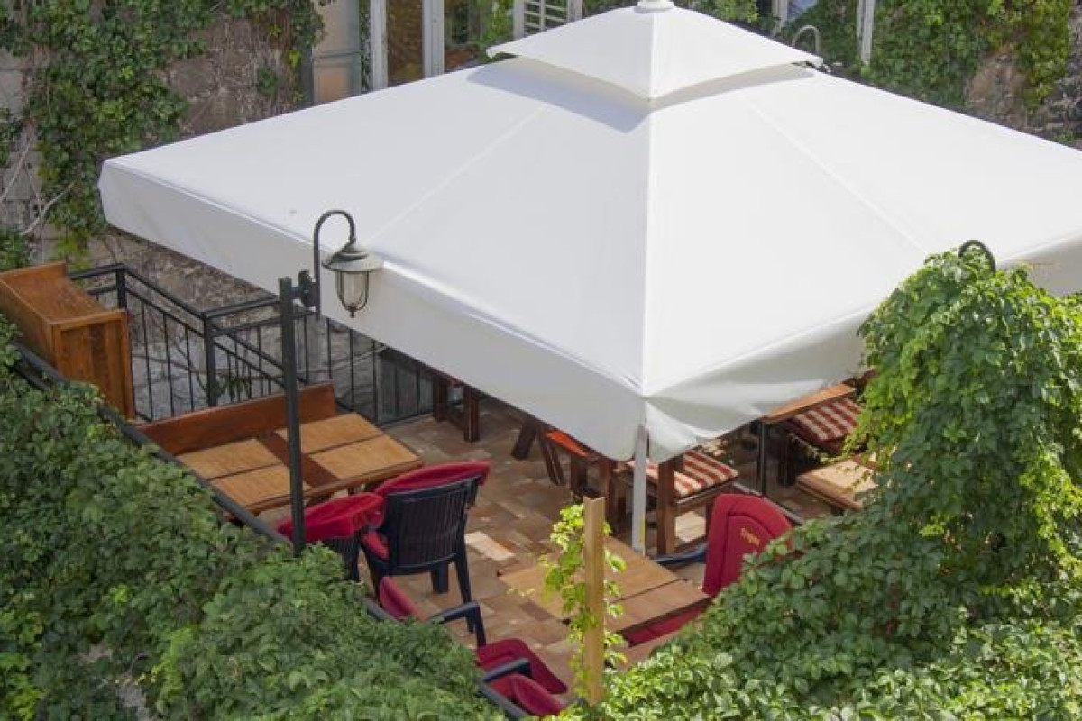 Hotel Tragos (Trogir)