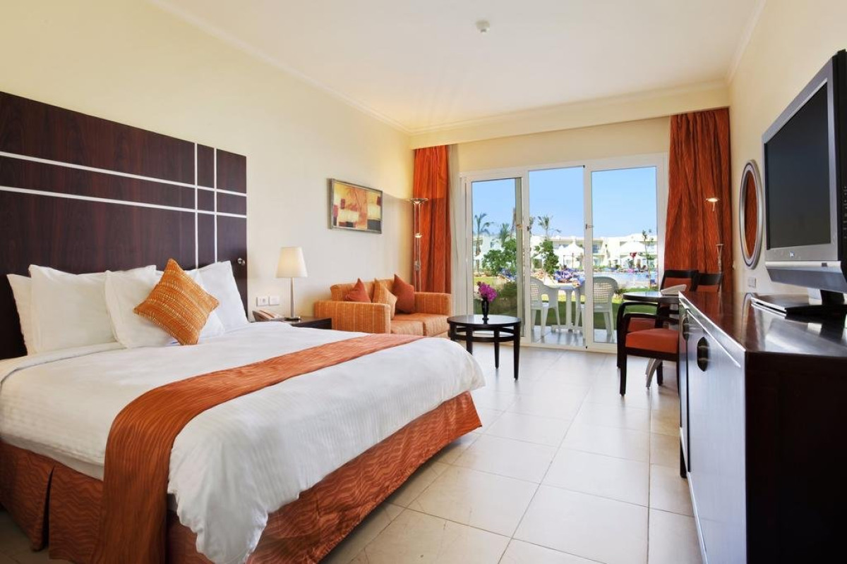 HILTON SHARM SHARKS BAY RESORT