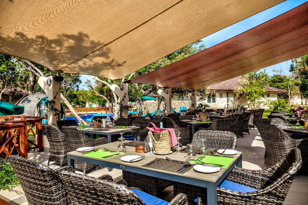 Leopard Beach Resort and Spa