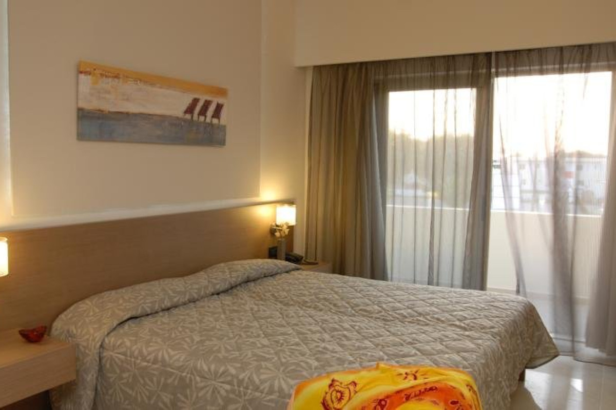 Atlantica Amalthia Beach Resort - Adults Only (K)