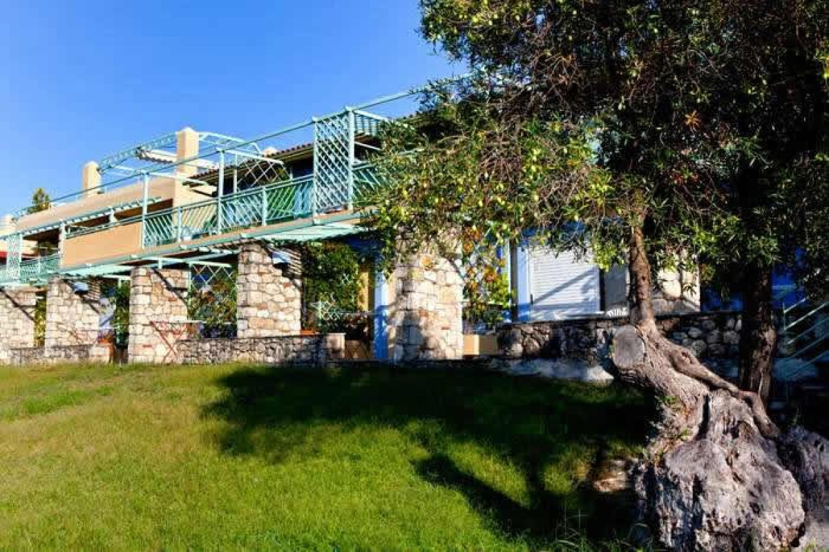 Daphne Holiday Club (Chanioti Kassandra)