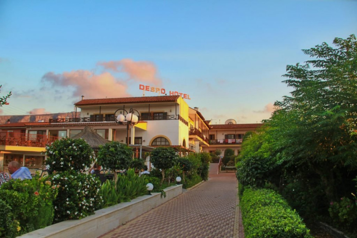 Despo Hotel (R)