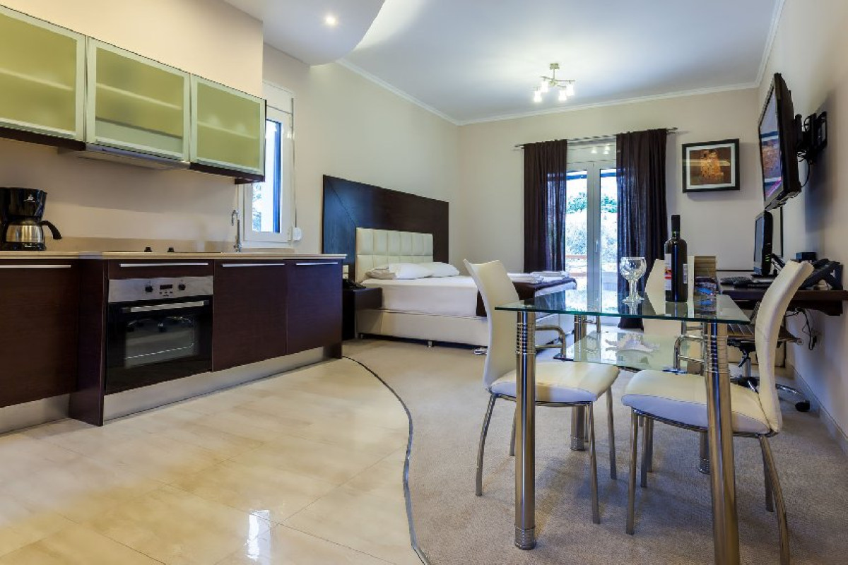 Pearl Bay  (Vrodados)