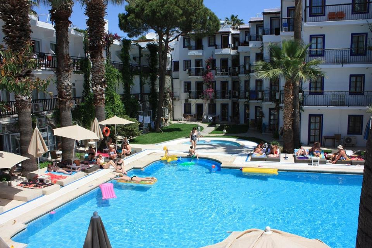 SAMI BEACH HOTEL