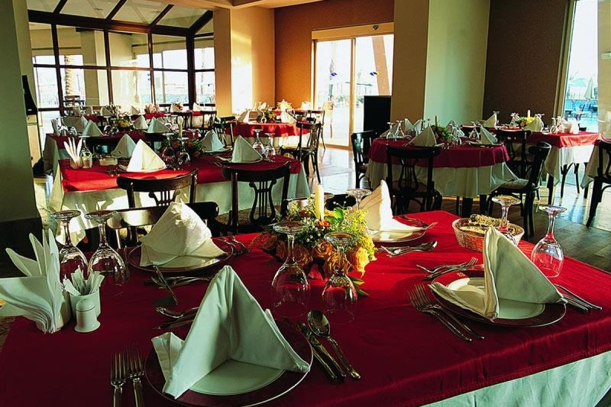 LONG BEACH RESORT HOTEL