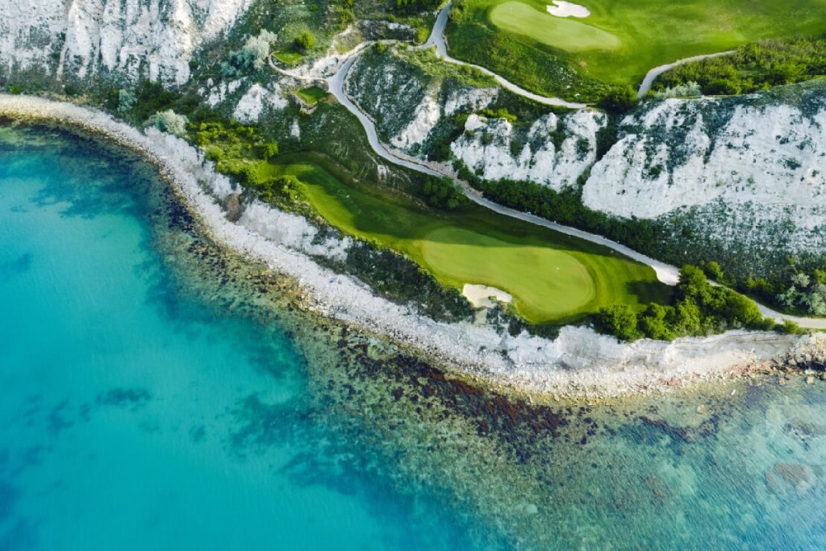 THRACIAN CLIFFS