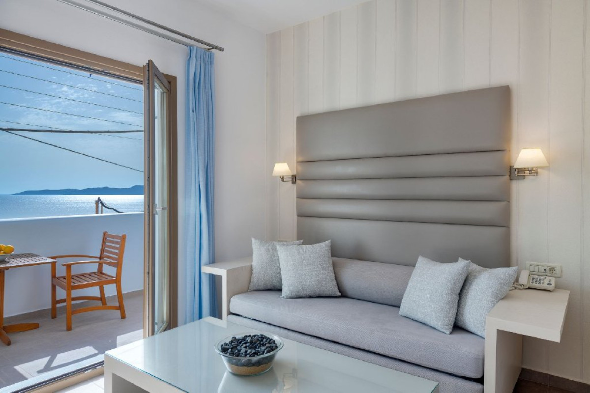 Lithos by Spyros and Flora (K)