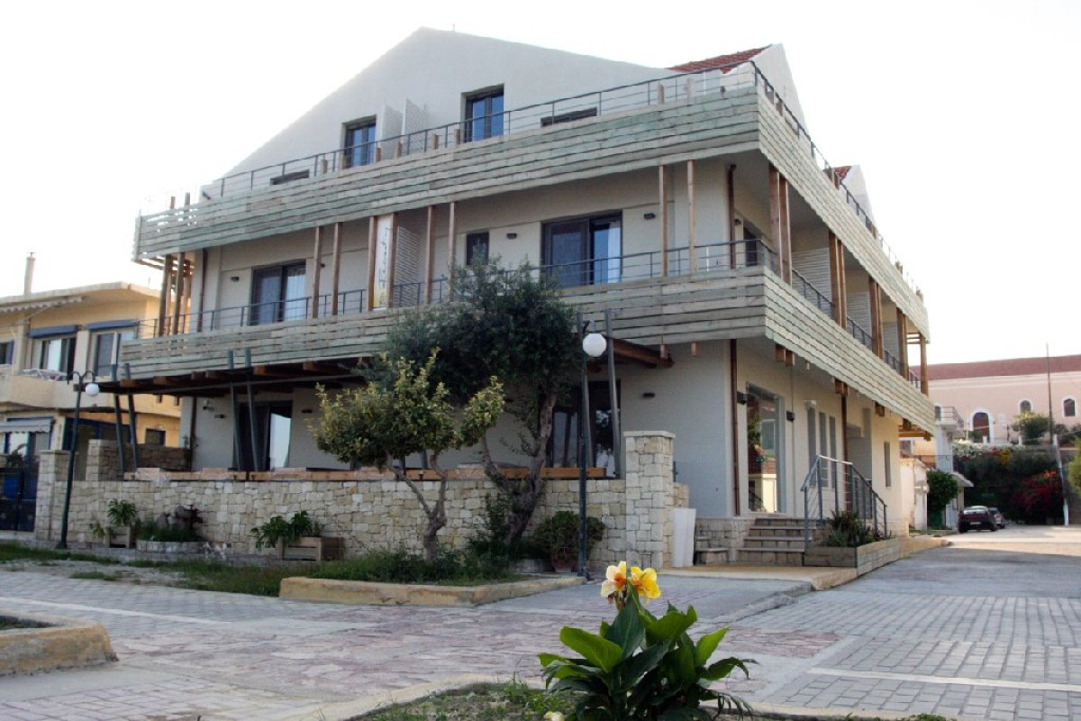 AURA BOUTIQUE HOTEL