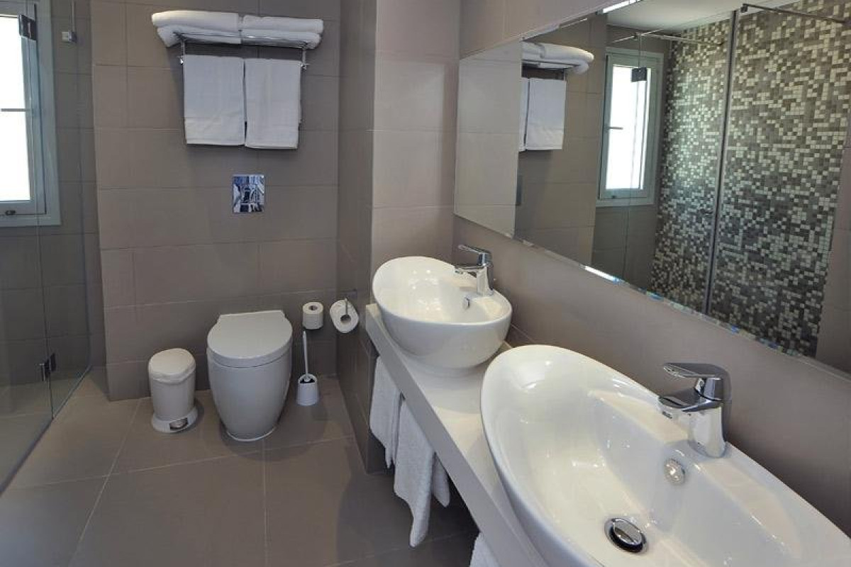 OKEANOS BEACH BOUTIQUE HOTEL