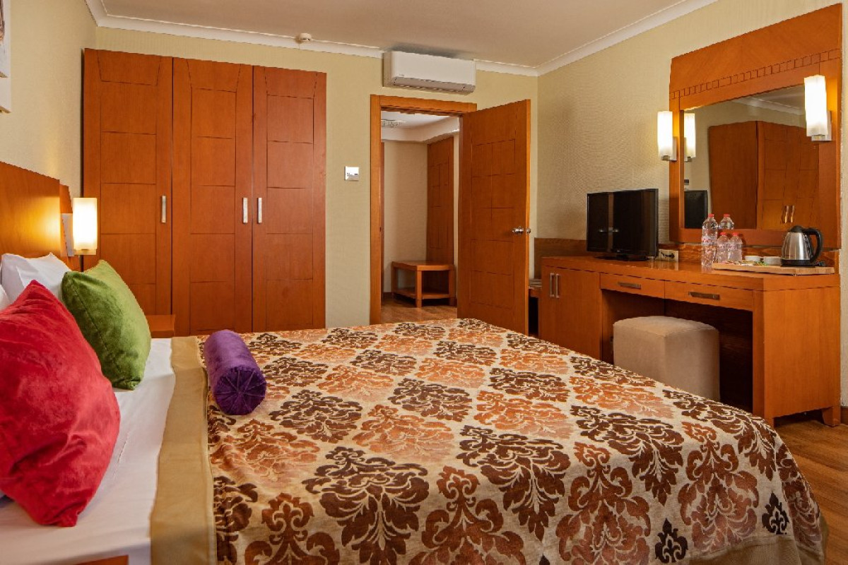 CLUB CALIMERA SERRA PALACE