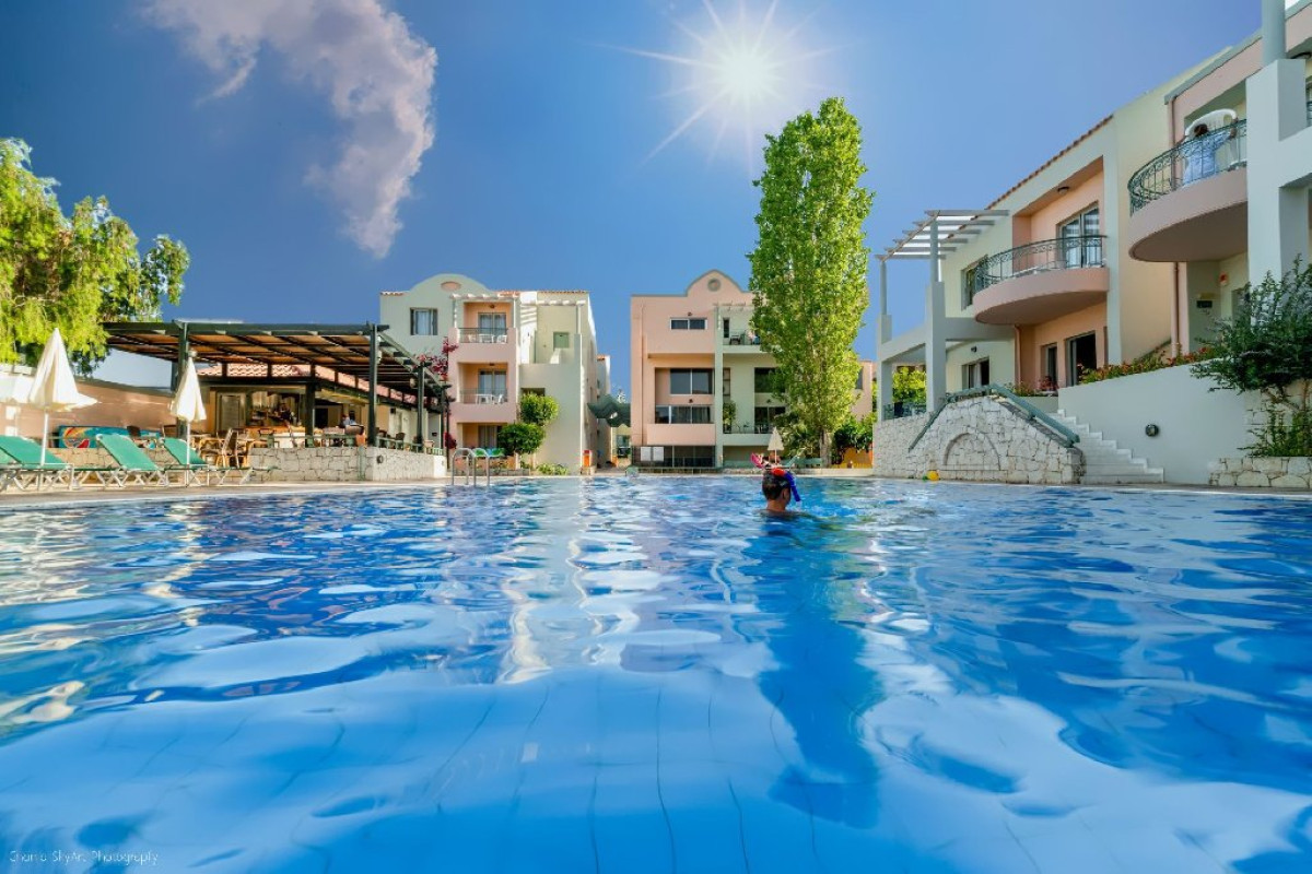 Lotus Hotel Apartments (K)