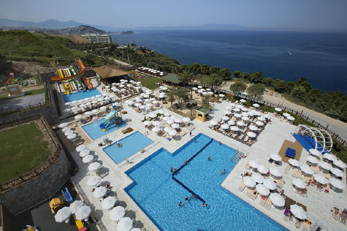 RAMADA RESORT BY WYNDHAM KUSADASI AND GOLF