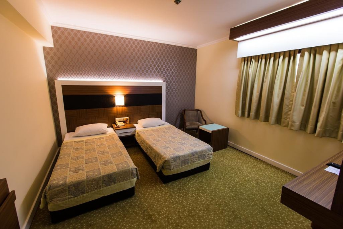 DERICI HOTEL