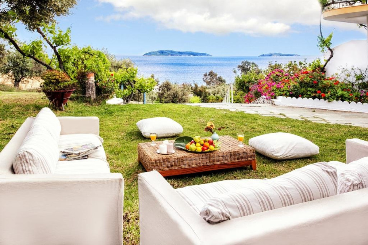 Irida Aegean View (Megali Ammos)