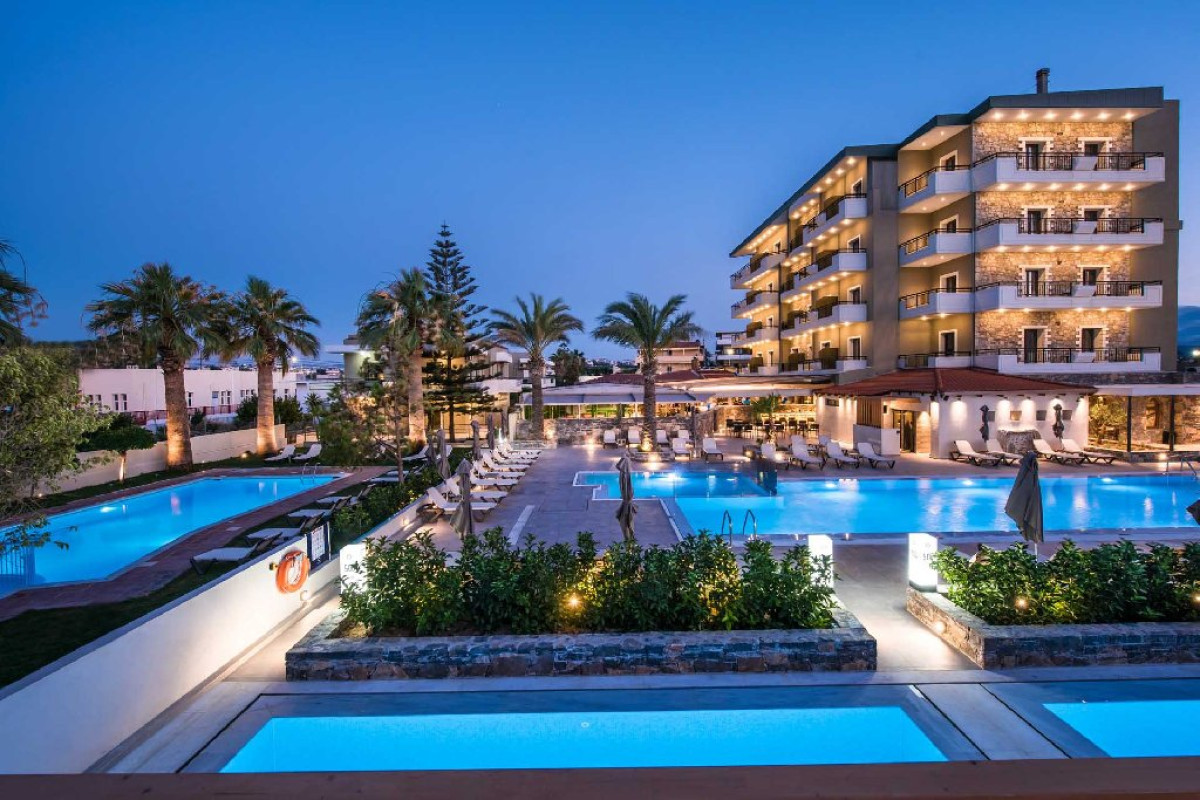 Petousis Hotel and Suites (Crete)