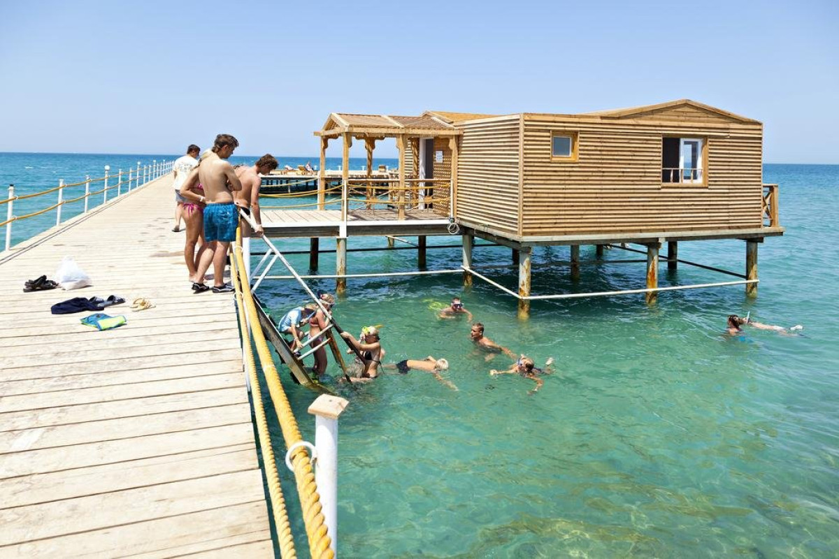 THREE CORNERS SUNNY BEACH RESORT