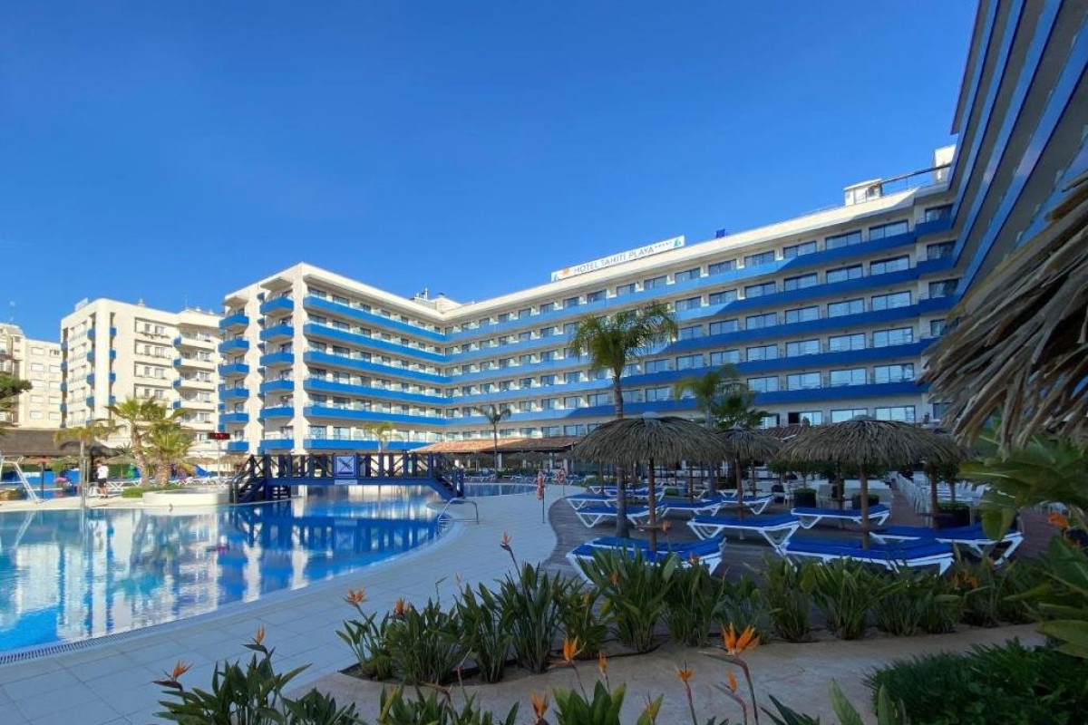 TAHITI PLAYA AND SUITES (Santa Susanna)