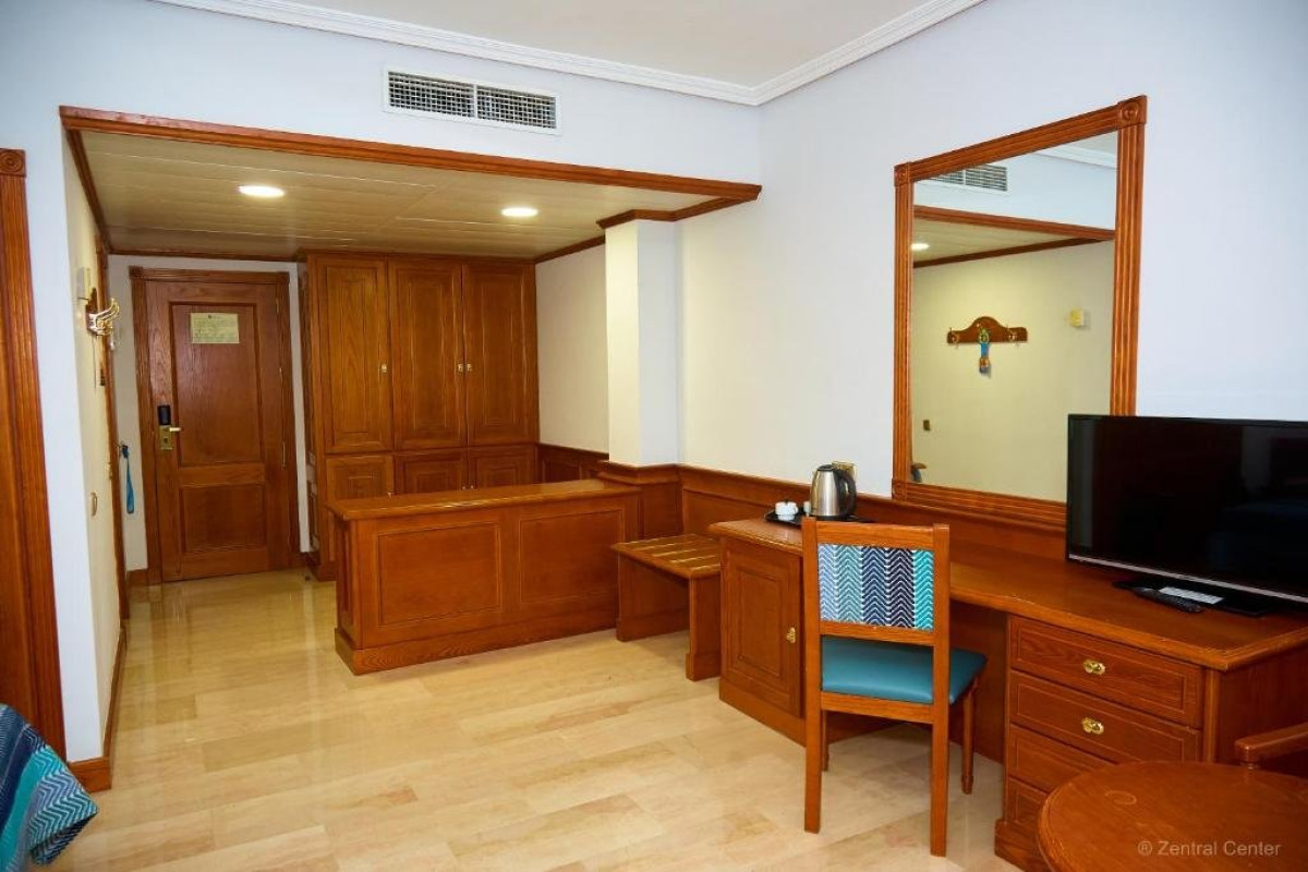Zentral Center (Adults Only 14+)