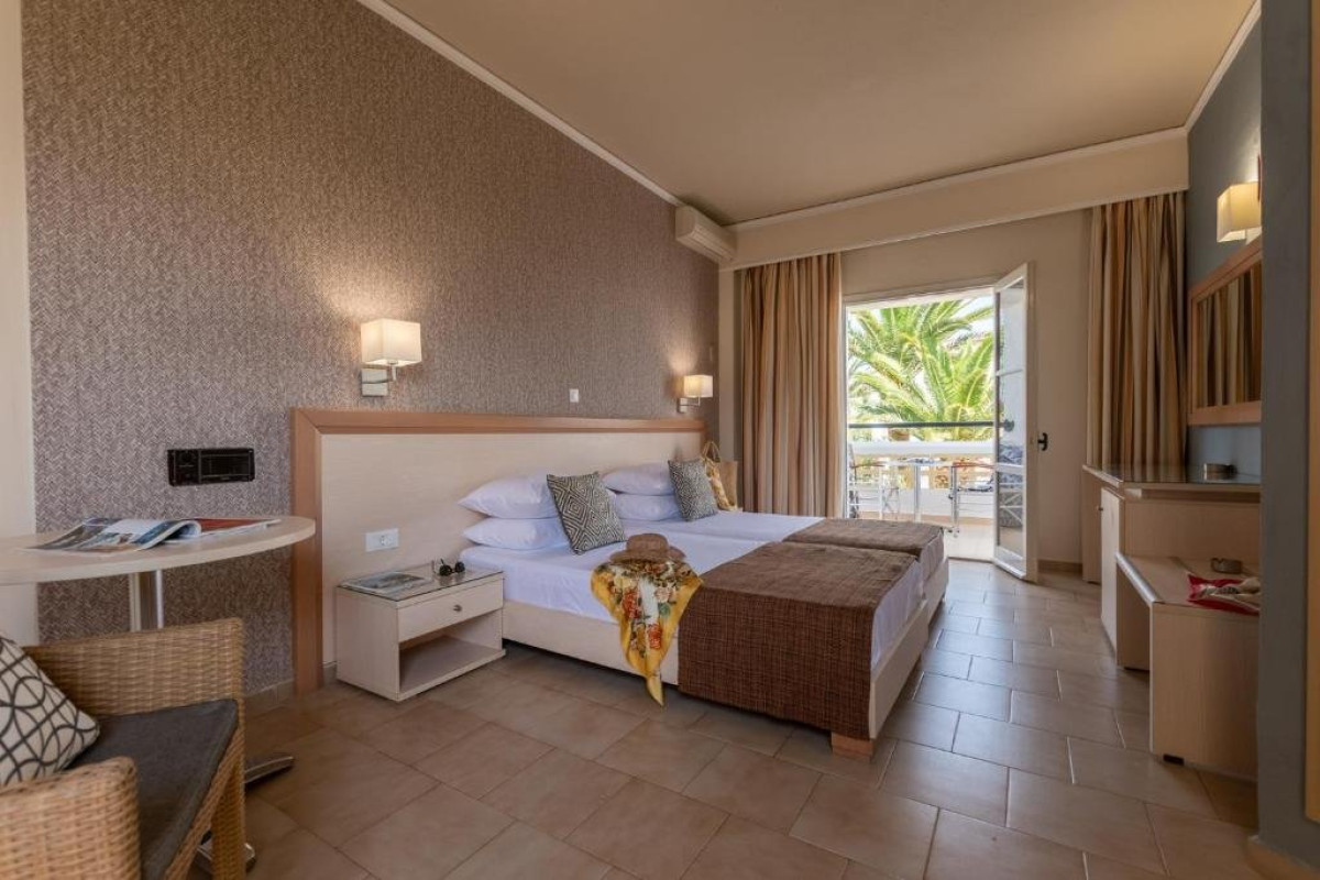 Dedalos Hotel (Mallia)