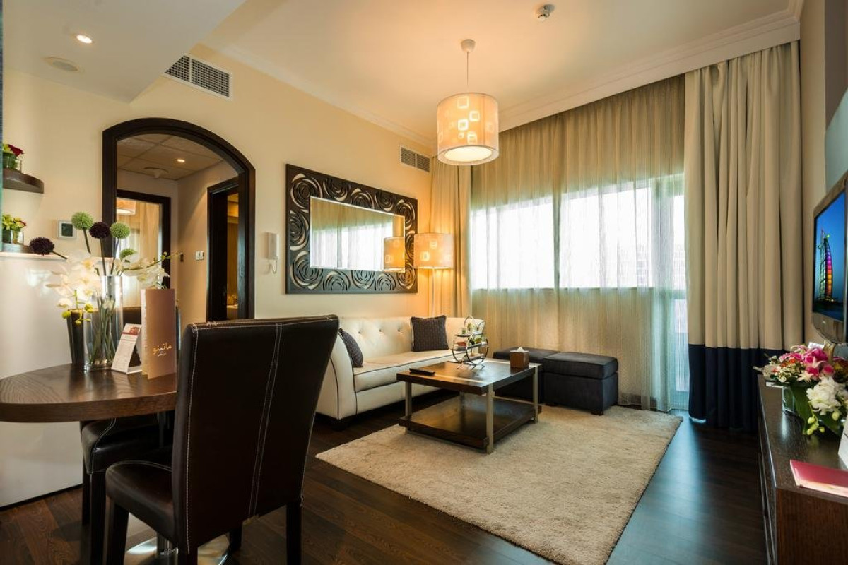 First Central Hotel Suits