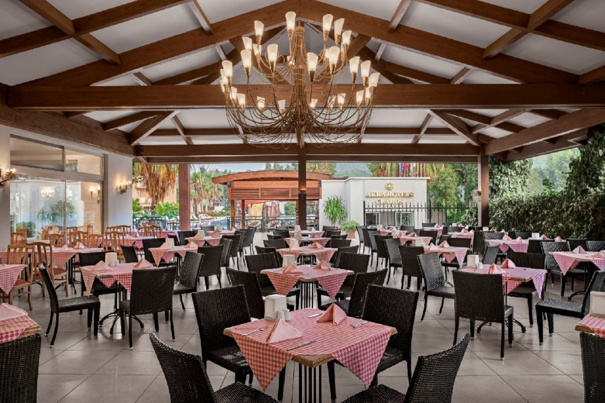 AKKA HOTELS CLAROS