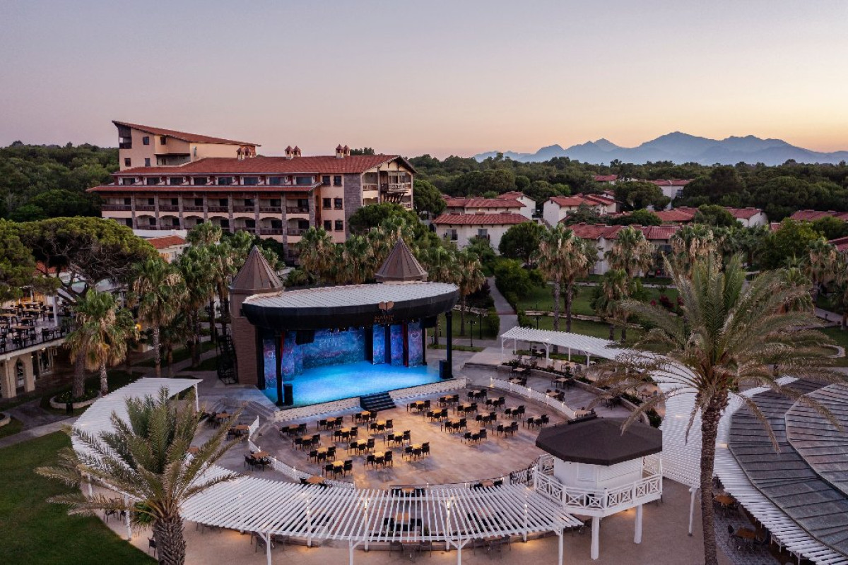 PAPILLON BELVIL