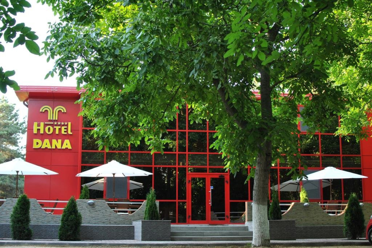 Hotel Dana